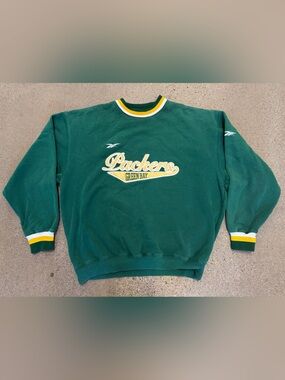 Vintage Reebok ProLine Green Bay Packers CrewNeck Sweater Embroidered Medium NFL